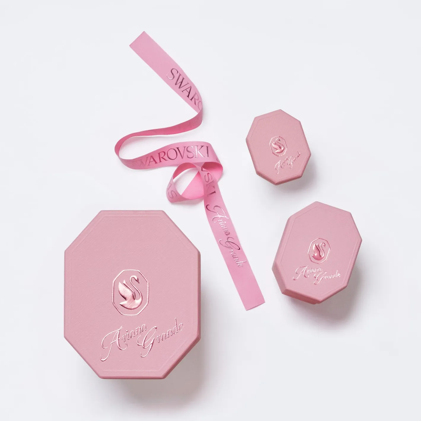 Ariana Grande x Swarovski Halsband